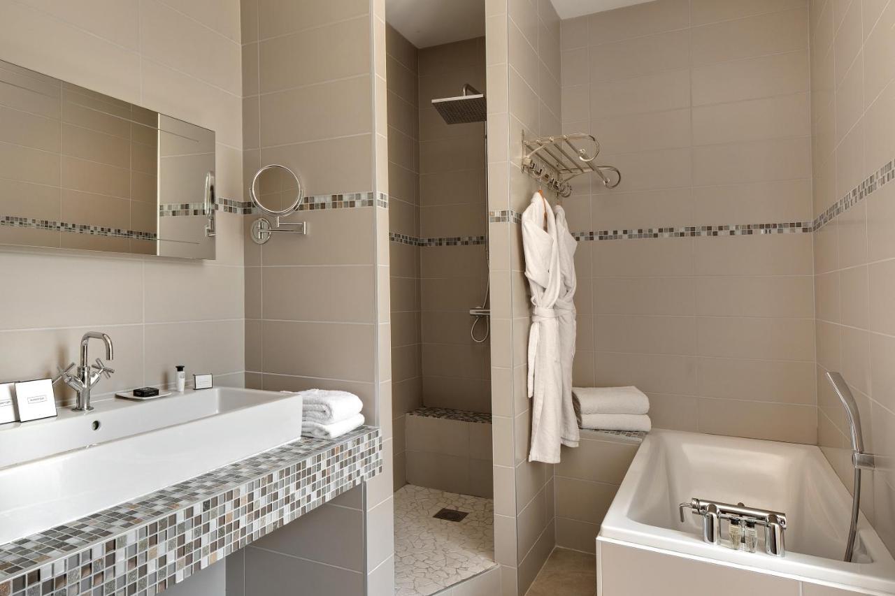 Le Domaine Du Colombier Hotel Malataverne Buitenkant foto