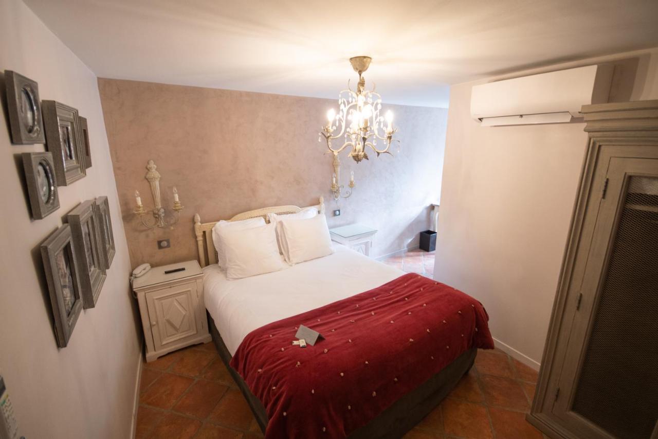 Le Domaine Du Colombier Hotel Malataverne Buitenkant foto