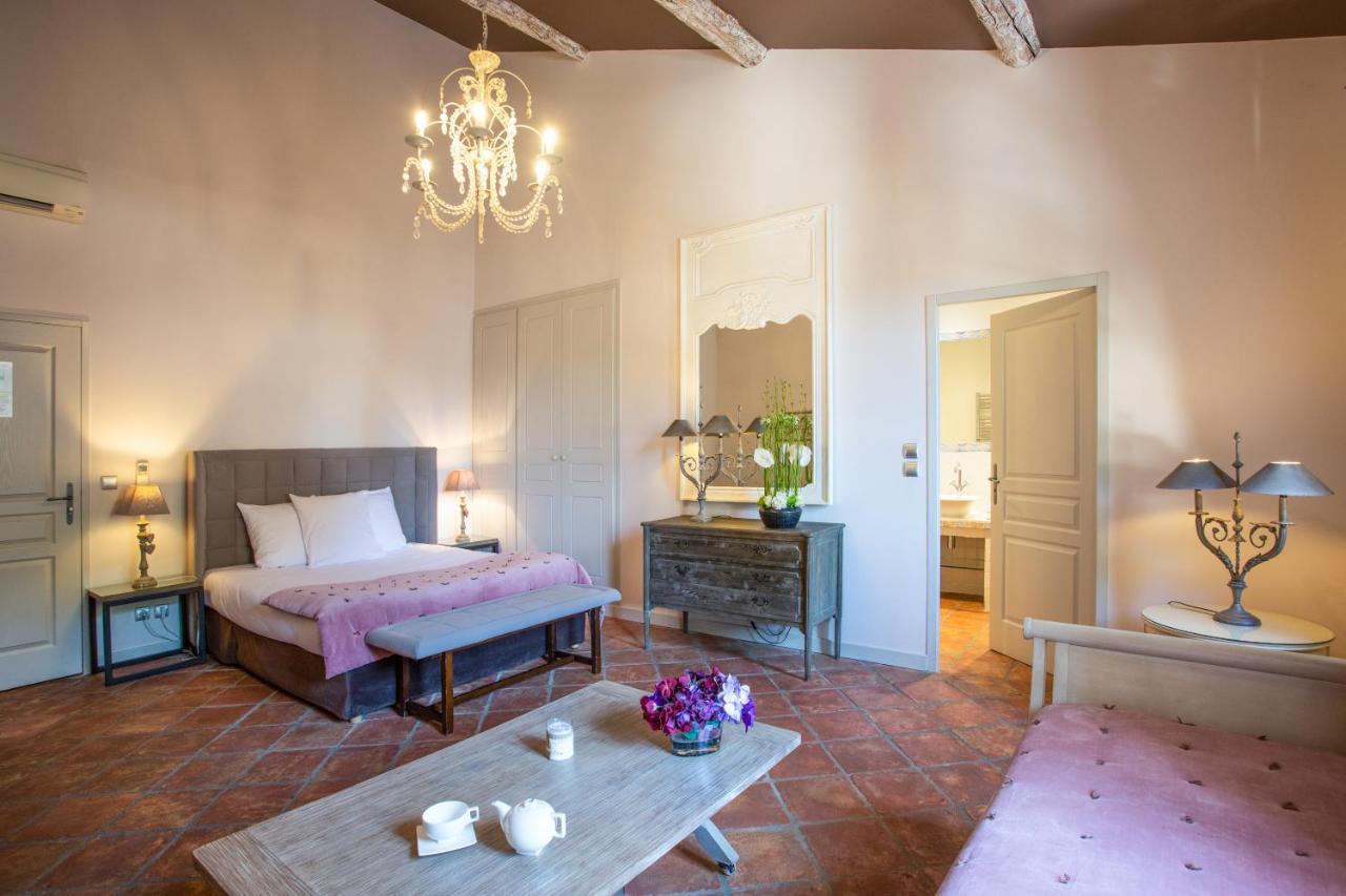 Le Domaine Du Colombier Hotel Malataverne Buitenkant foto