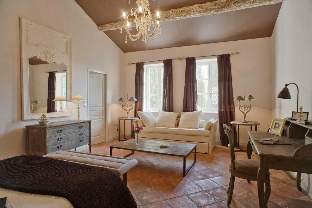 Le Domaine Du Colombier Hotel Malataverne Kamer foto